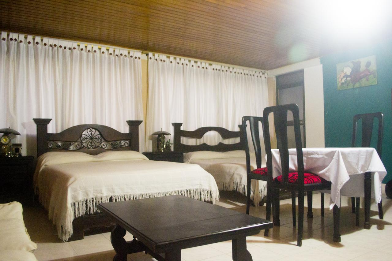 La Union  Hotel Hacienda Casa Blanca المظهر الخارجي الصورة