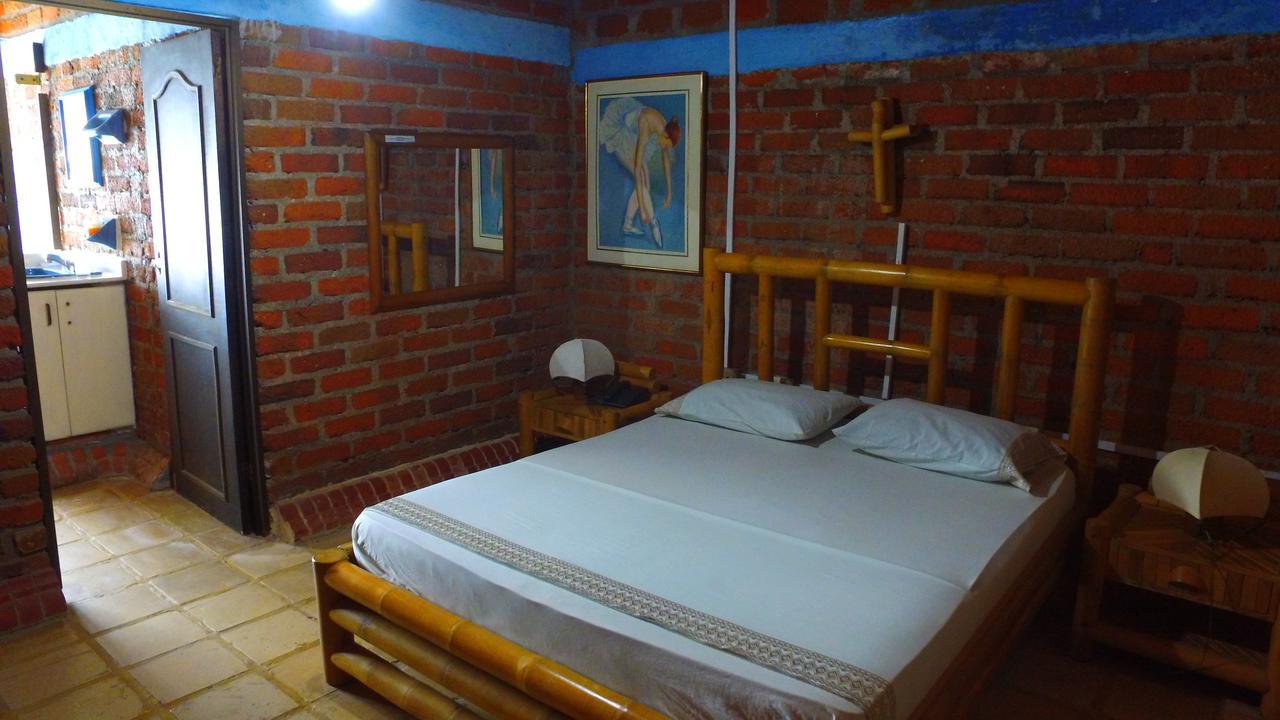 La Union  Hotel Hacienda Casa Blanca المظهر الخارجي الصورة